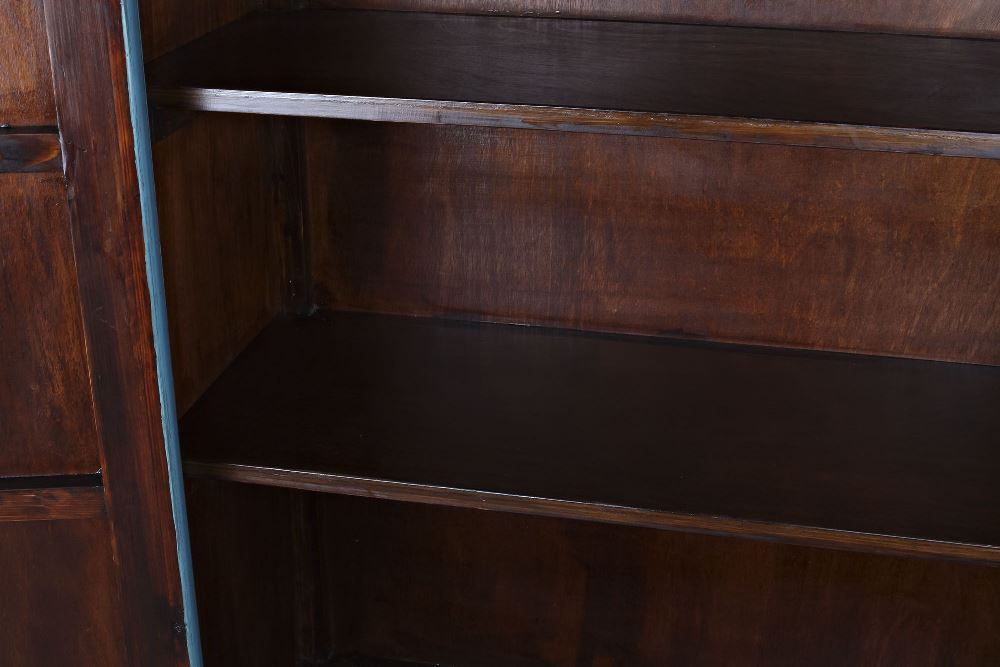 Armadio cinese celeste