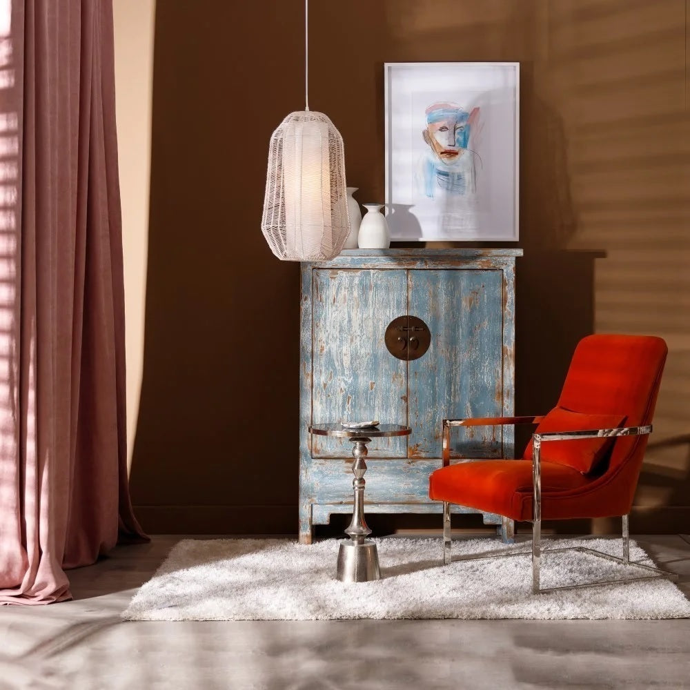 Armadio basso orientale anticato