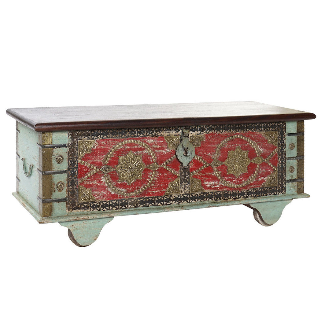 Baule orientale etnico decorato