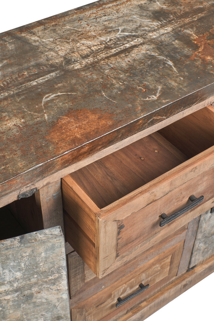 Buffet industrial chic metallo