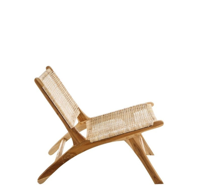 Poltroncina etnica in legno e rattan