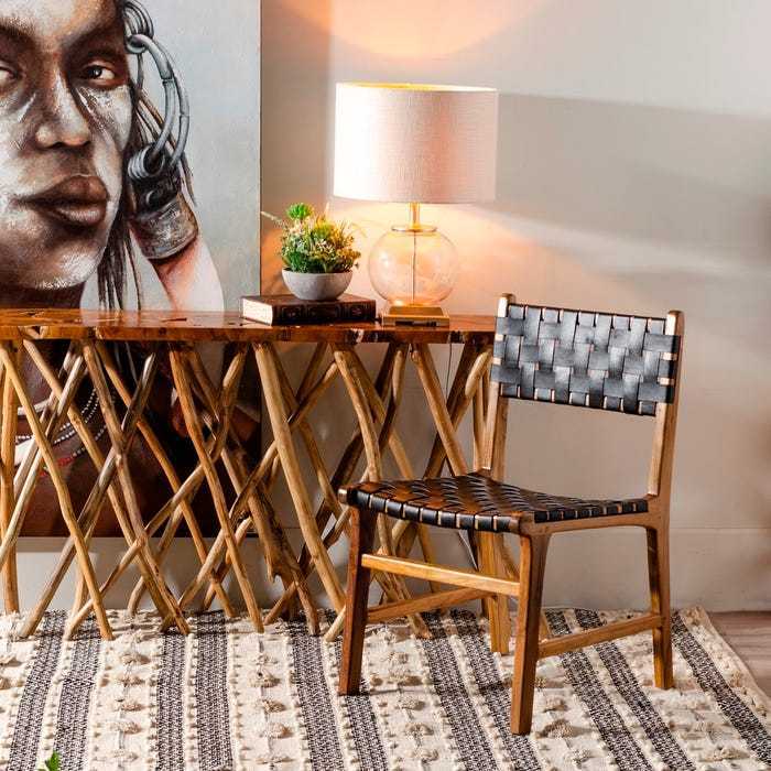 Sedia in teak e pelle nera