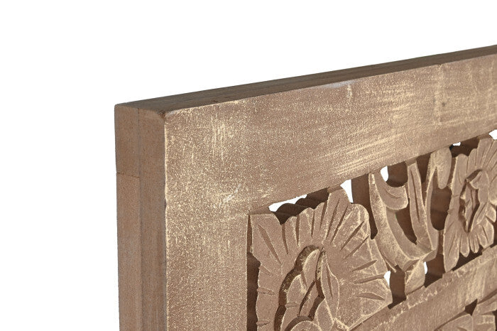 Murale testata orientale decapata