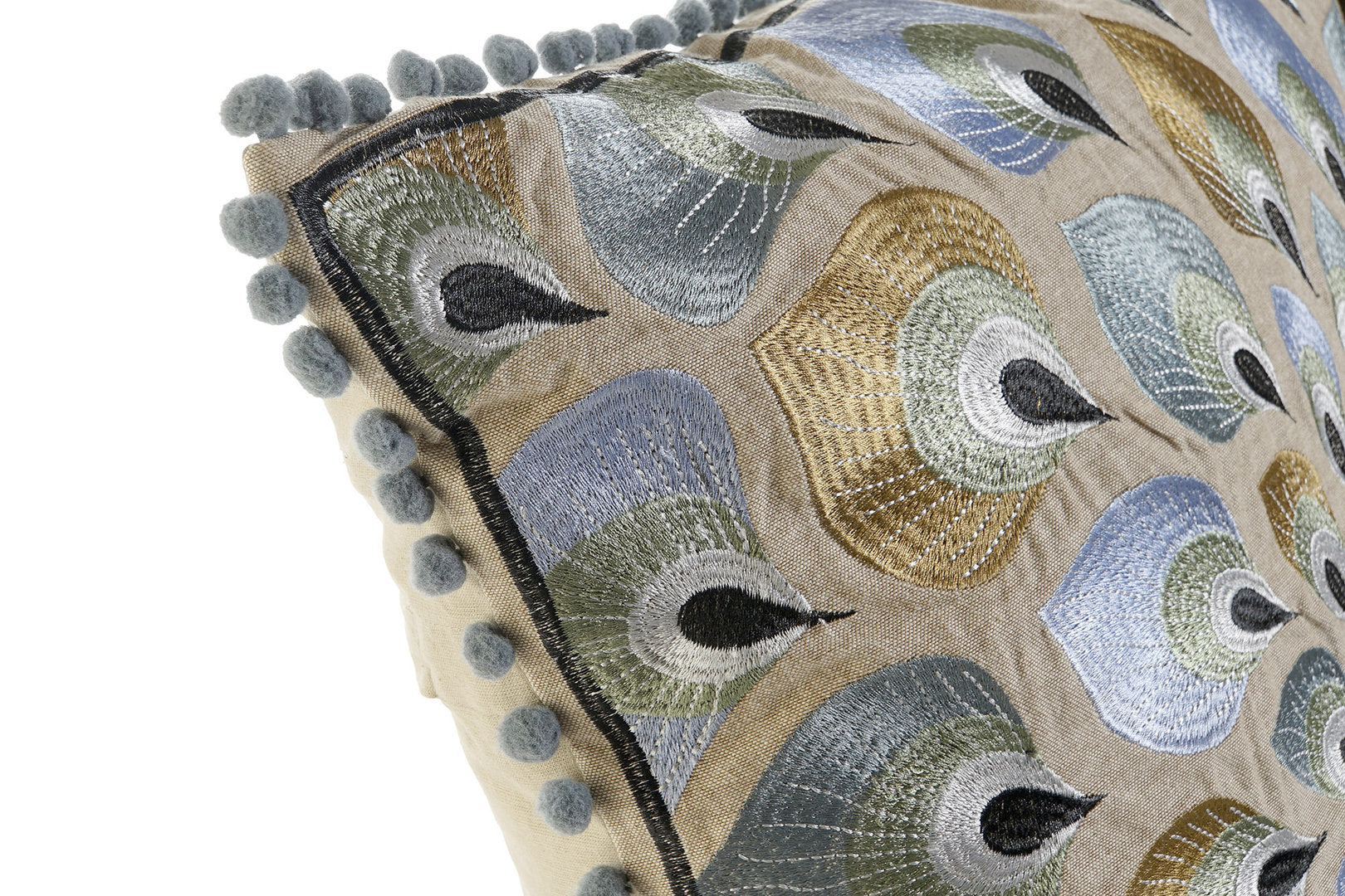 Cuscino ricamato boho chic 60x60