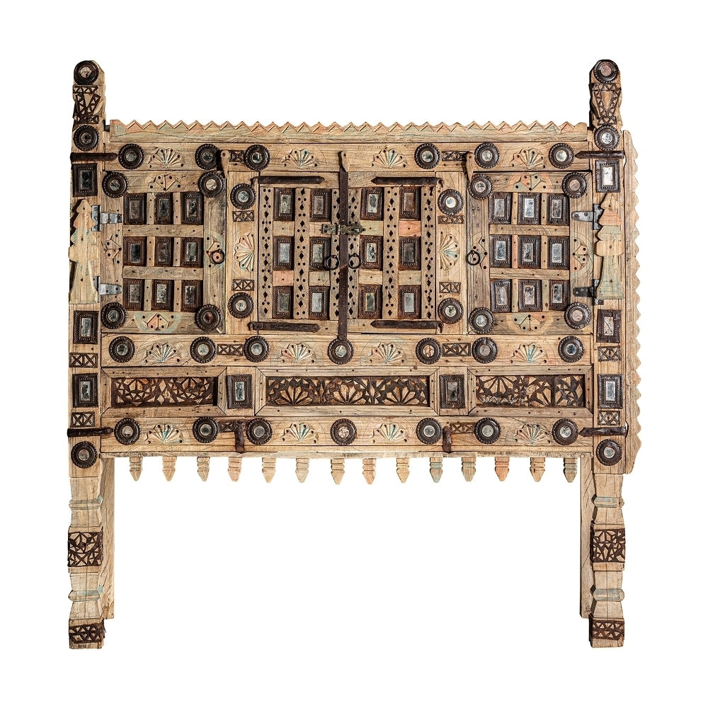 Consolle etnica antica