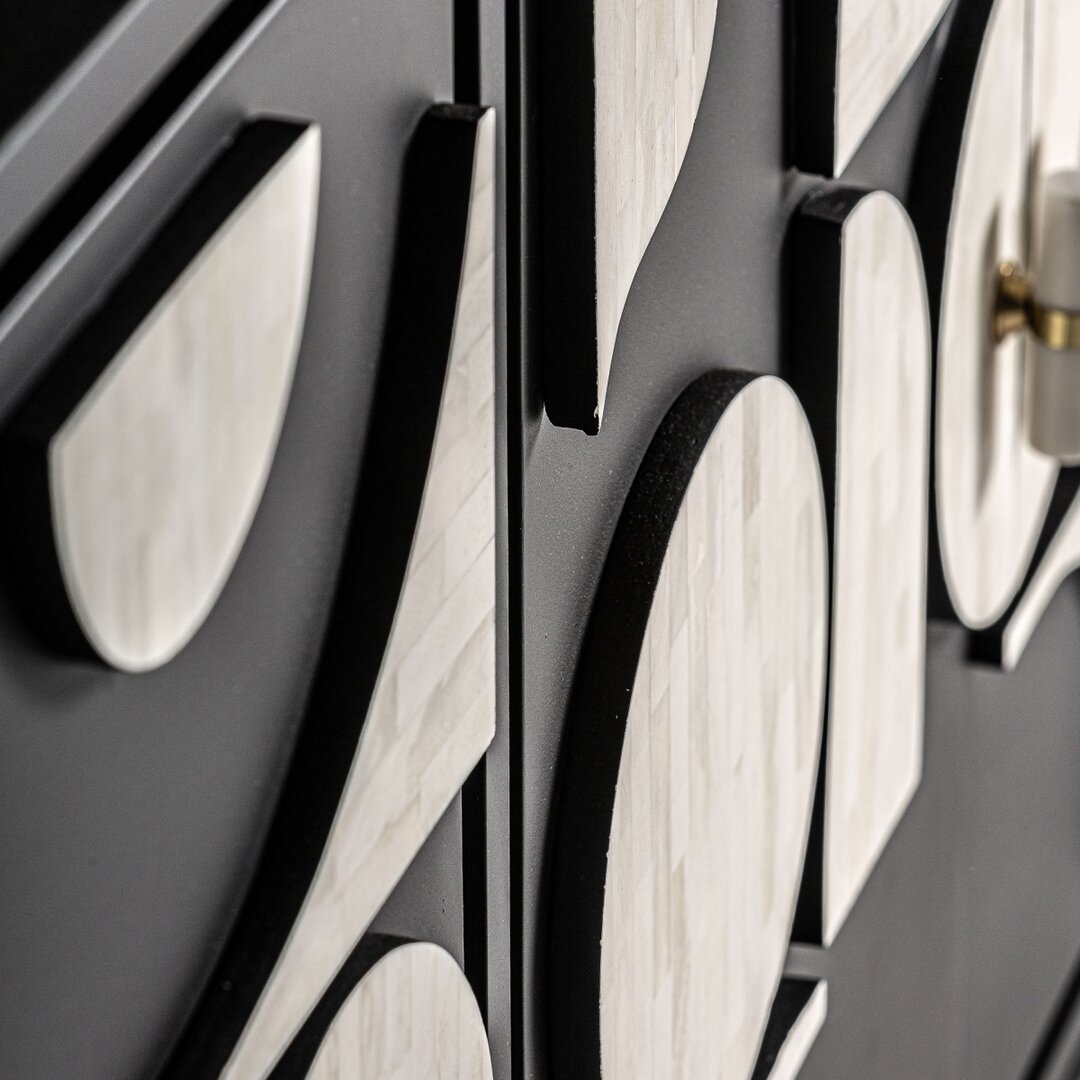 Credenza ethnic chic ecclettico