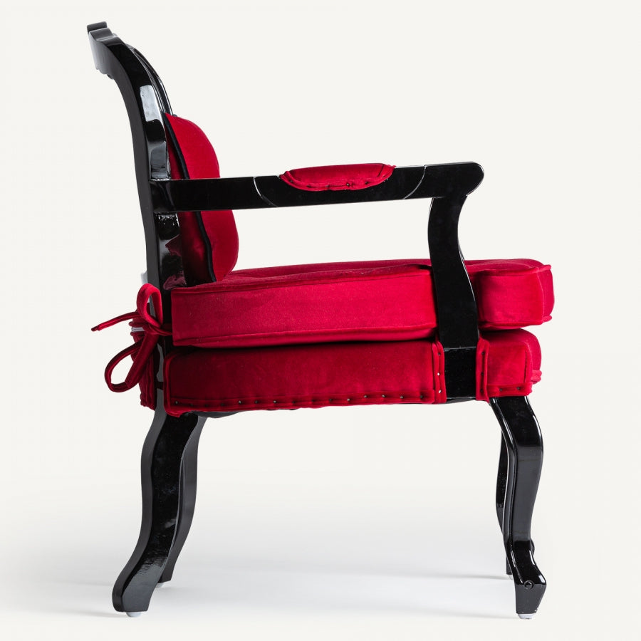 Poltrona desing coloniale rossa