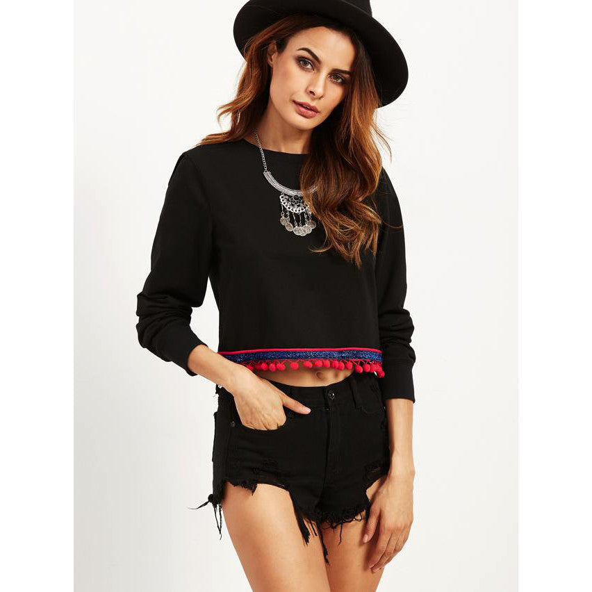 Felpa corta ponpon chic