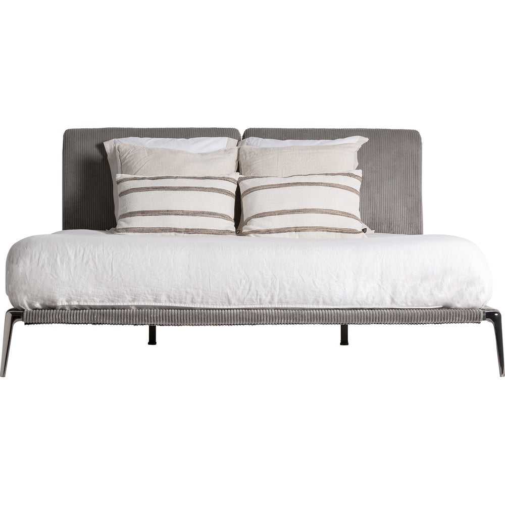 letto matrimoniale industrial chic acciaio legno testiera imbottita