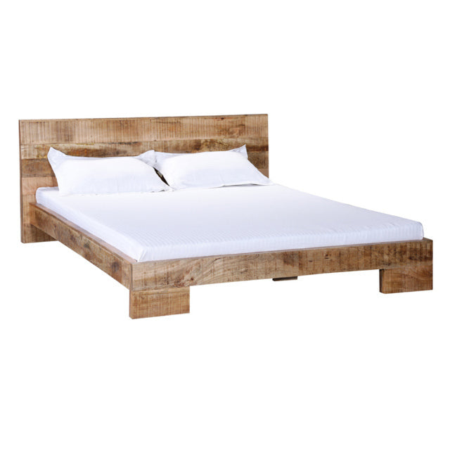 Letto legno stile rustico
