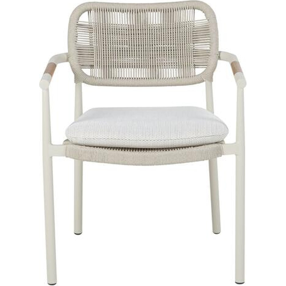 Sedia design per hotel resort e ambienti outdoor raffinati