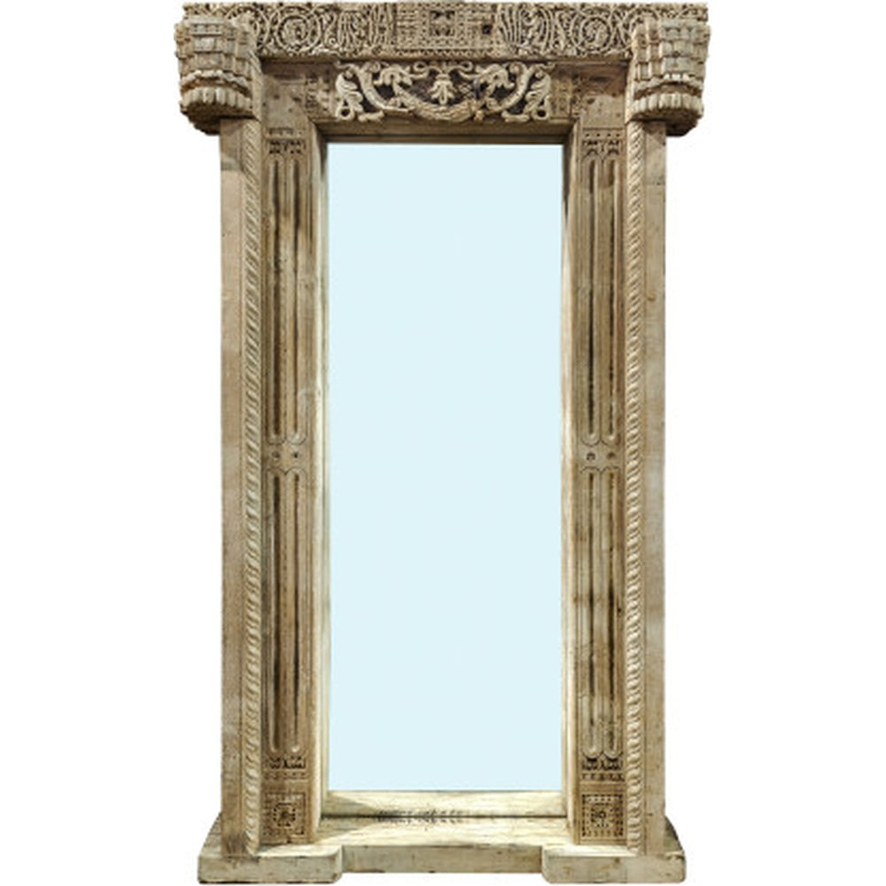 Specchio natural chic in ambiente rustico elegante