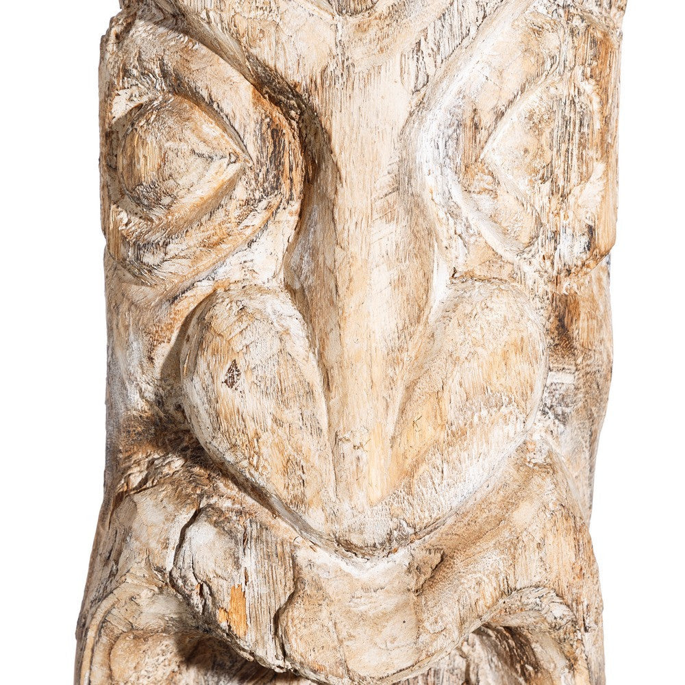 Statua etnica in legno